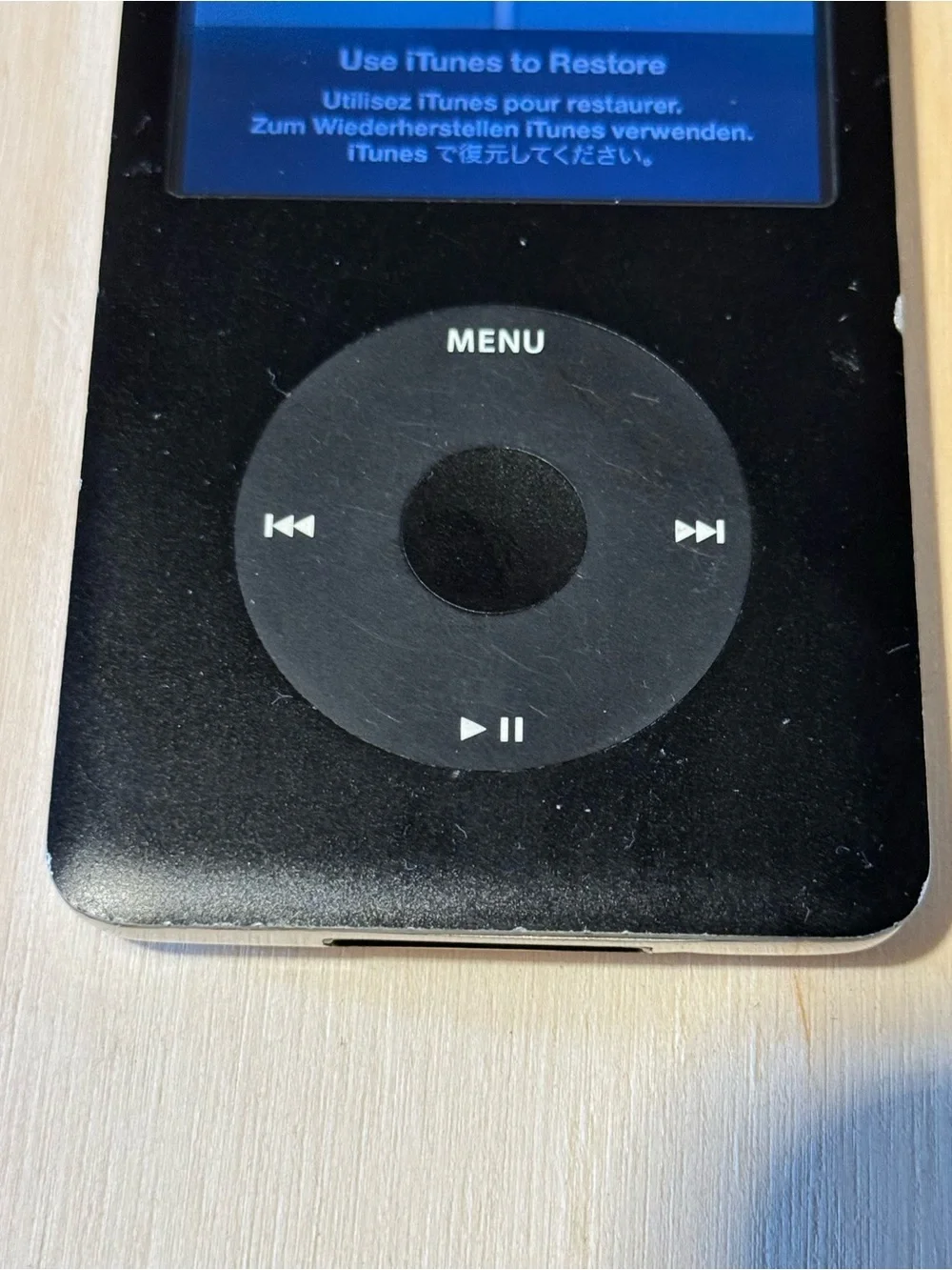 iPod Classic Model:A1238 Blk 6thGEN 80GB BROKEN Stuck On Red X NoCharg Read Blw!